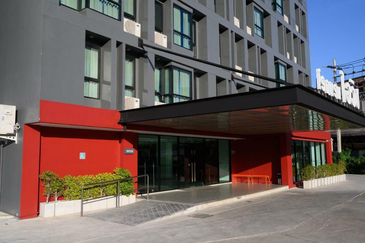 Iwish Hotel Bangkok Exterior foto